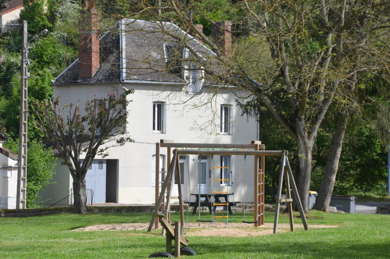 Studio "Au Bord De L'Eau" 2 Chambon-sur-Voueize Dış mekan fotoğraf